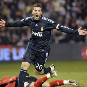 爱游戏下载-“未来学霸”青少年篮球智力培养计划在北京正式上线，推动青训智能升级