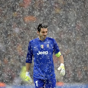 爱游戏体育在线赛事-“德甲高水平对决，场面精彩纷呈”，德甲水平高吗