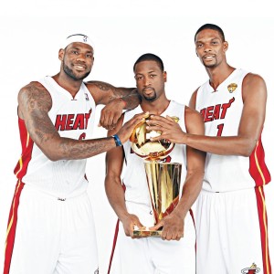 爱游戏大厅-传统竹竿舞运动会，文化传承与现代结合，竹竿舞表演解说词