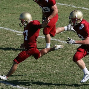 爱游戏在线登录-中国足球的国际化发展路径，中国足球发展战略